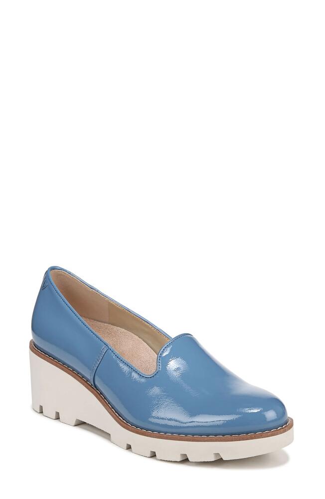 Vionic Willa Wedge Pump in Captains Blue Cover