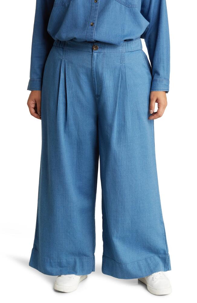 Treasure & Bond Pleated Wide Leg Pants in Light Wash Cover