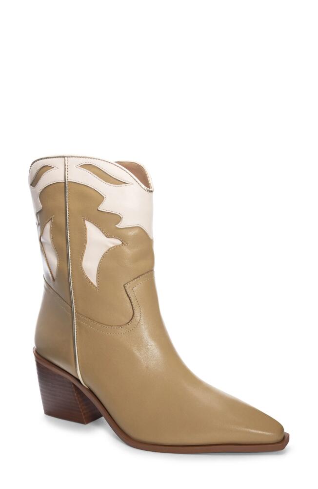 42 Gold Bartlett Two-Tone Western Boot in Camel Cover