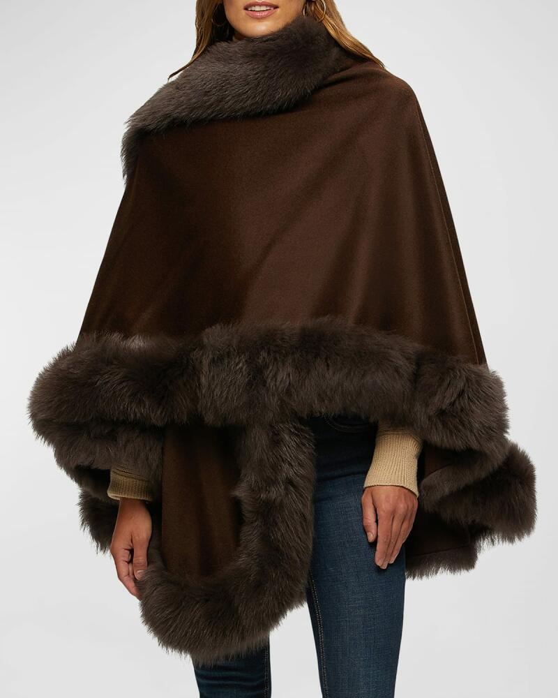 Gorski Cashmere Cape With Toscana Shearling Lamb Trim Cover