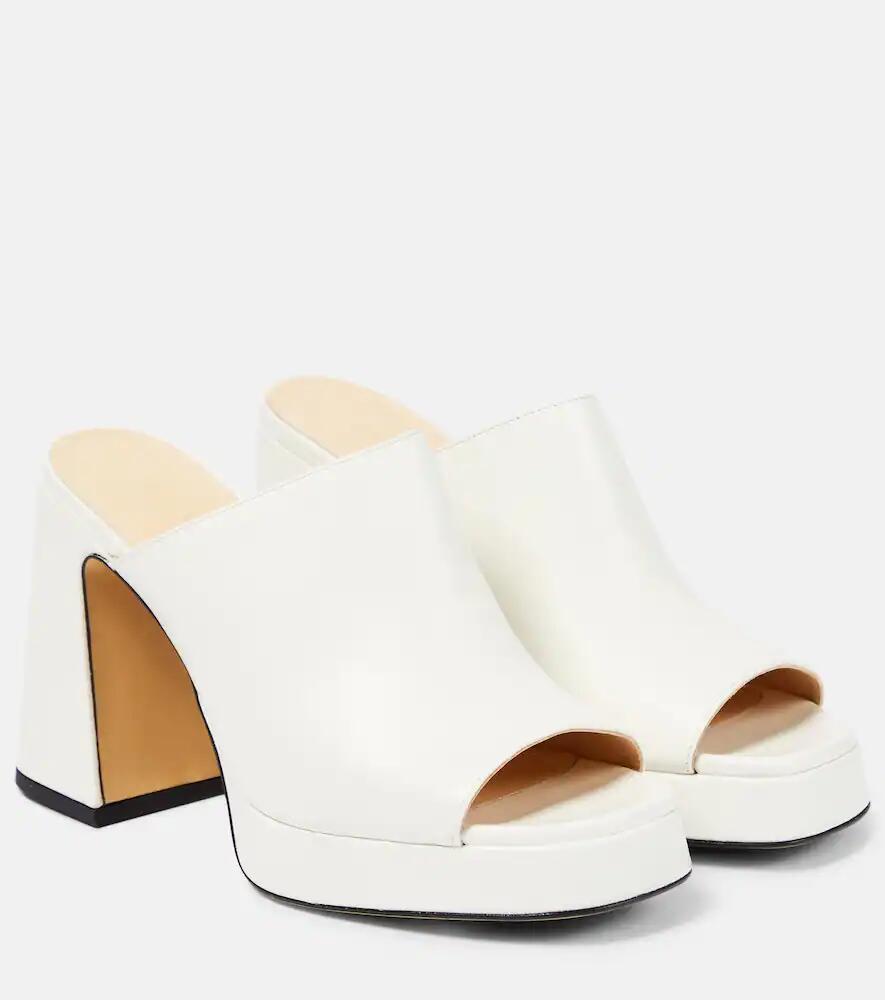 Souliers Martinez Alba 90 platform leather mules Cover