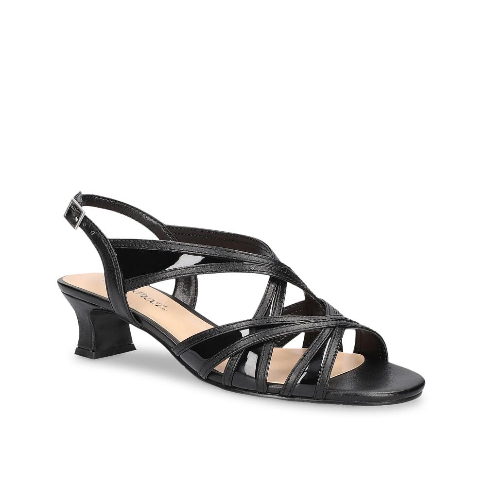 Easy Street Tristen Sandal | Women's | Black Patent Cover