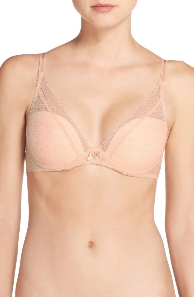 Chantelle Lingerie Festivite Underwire Contour Bra in Nude Blush Cover