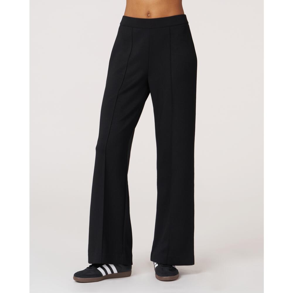 Rebody Active Madison Pintuck Wide Leg Scuba Pant 30" in Black Cover