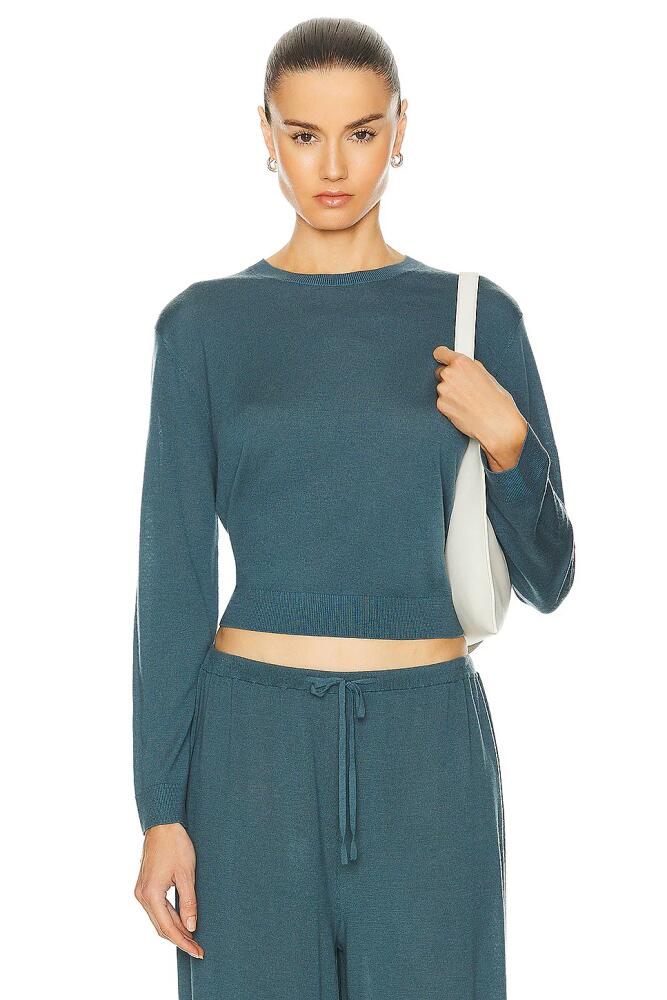 LESET James Classic Crew Sweater in Blue Cover