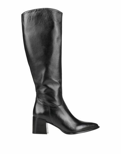 Rebel Queen Woman Boot Black Soft Leather Cover