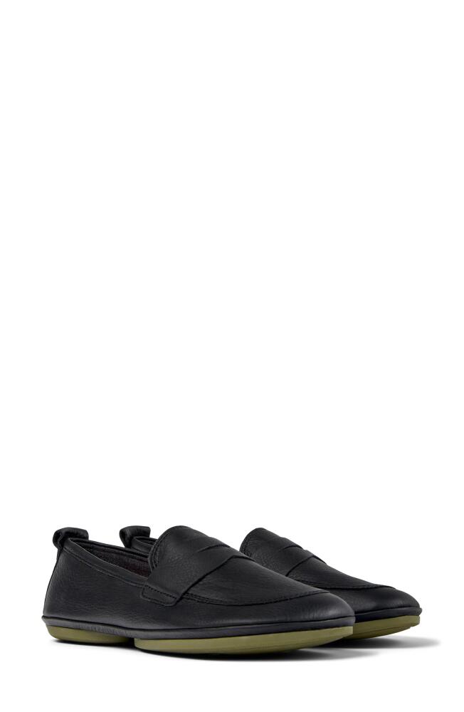 Camper Right Nina Penny Loafer in Black Cover