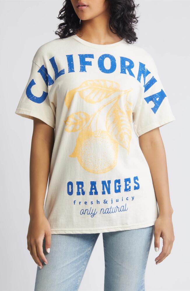 Vinyl Icons California Oranges Cotton Graphic T-Shirt in Natural Cover