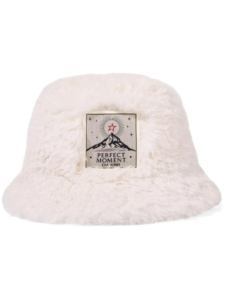 Perfect Moment logo-patch bucket hat - White Cover