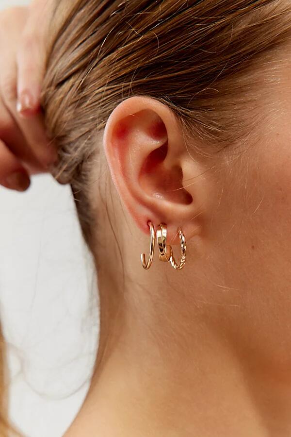 Ebbie Hoop Earring Set in Gold Cover