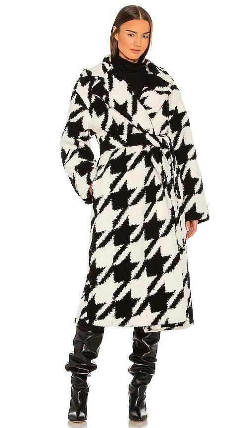 L'Academie Arlo Coat in Black Cover