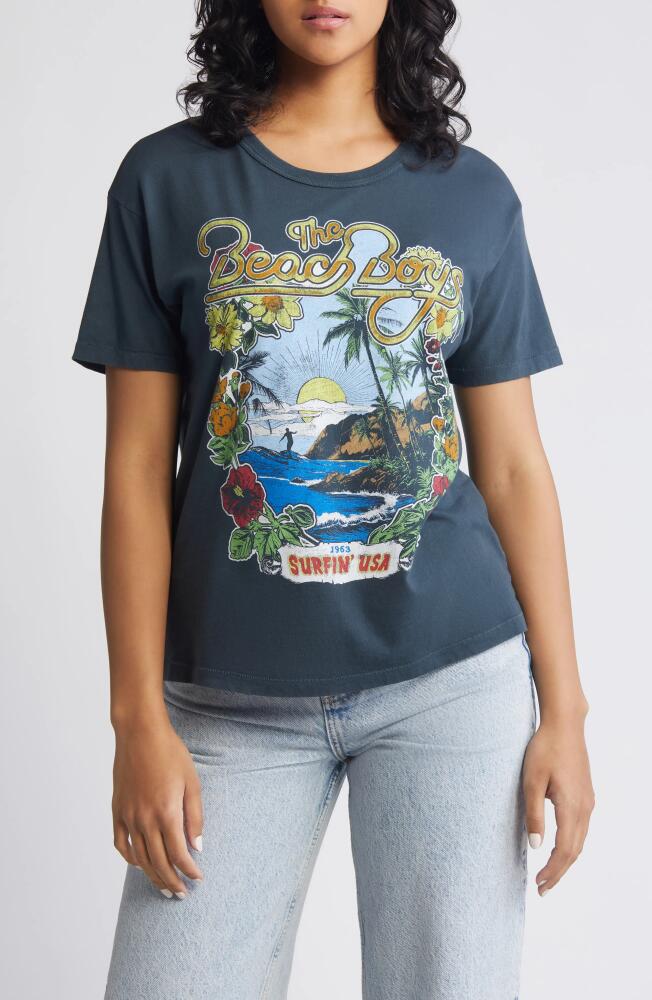 Daydreamer The Beach Boys 1963 Cotton Graphic T-Shirt in Vintage Black Cover