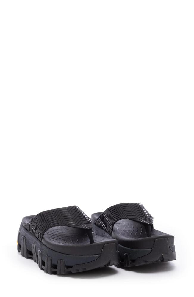 P448 Bondi Platform Flip Flop in Tux Black Cover