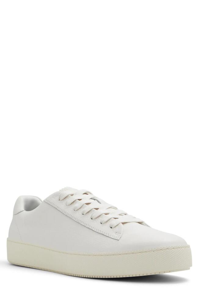 Ted Baker London Westwood Sneaker in White Cover