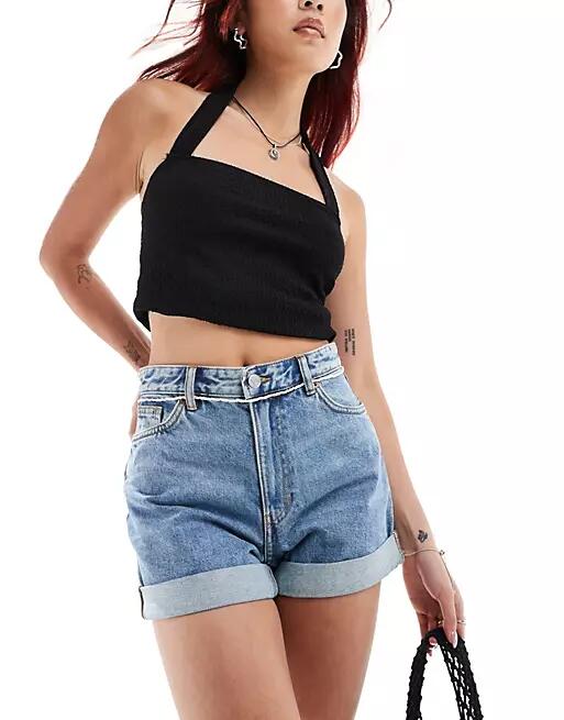 Monki Tallie turn up denim shorts in mid blue Cover