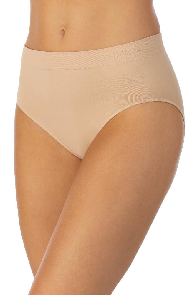 Le Mystère Seamless Comfort Brief in Sahara Cover