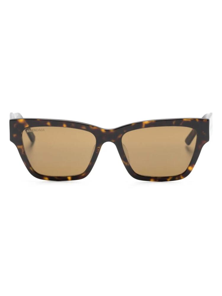 Balenciaga Eyewear logo-print tortoiseshell-effect glasses - Brown Cover