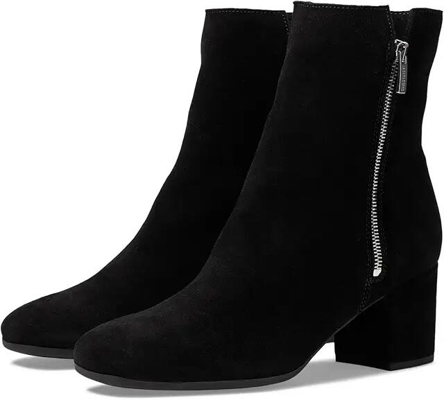 La Canadienne James (Black Suede) Women's Shoes Cover