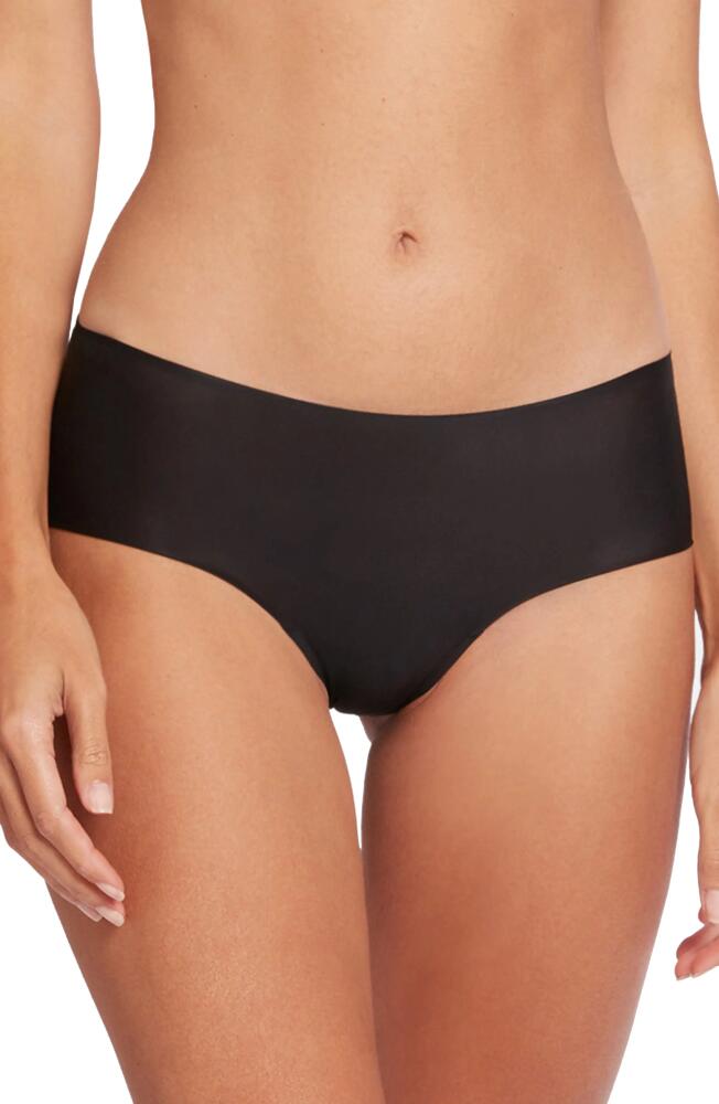 Wolford Skin Seamless Hipster Briefs in Black Cover