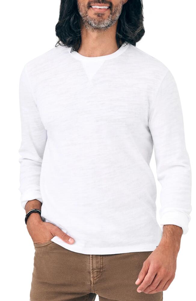 Faherty Sunwashed Long Sleeve Slub Organic Cotton T-Shirt in White Cover