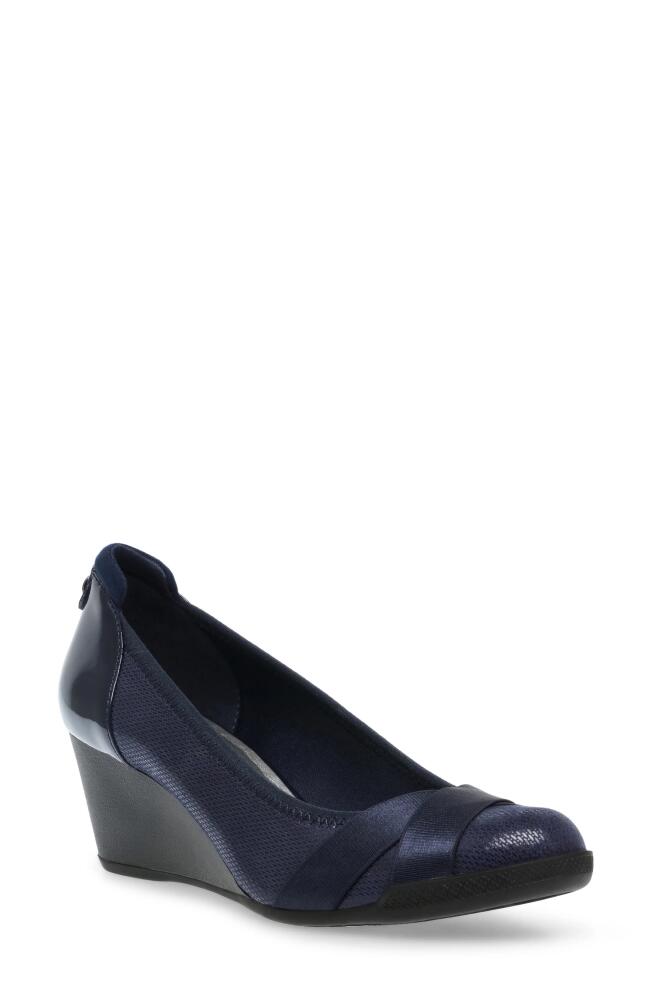 Anne Klein Timeout Wedge Pump in Navy Cover