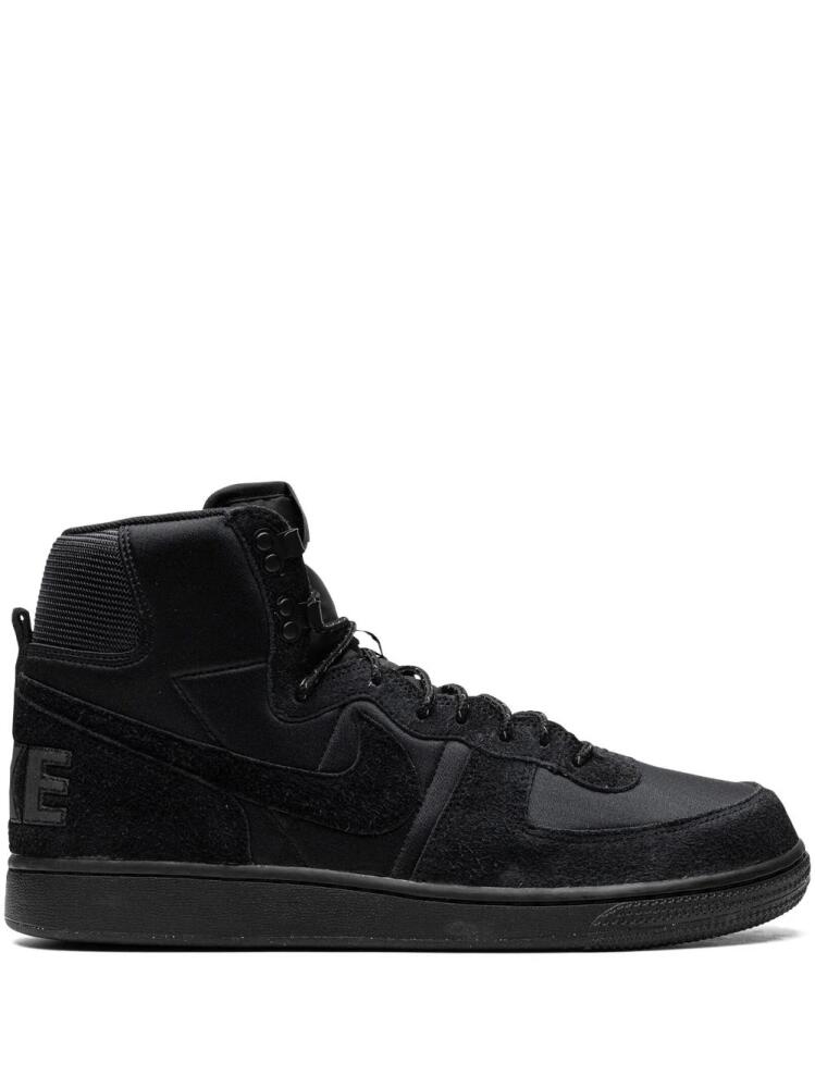 Nike Terminator high-top "Hiking Boot - Triple Black" sneakers Cover