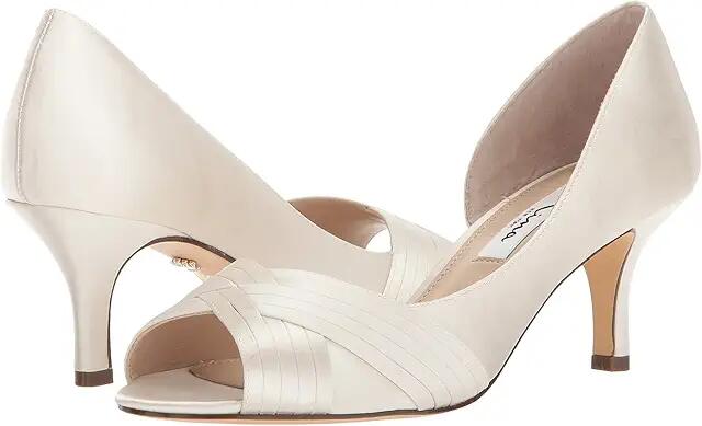 Nina Contesa (Ivory Crystal Satin) High Heels Cover