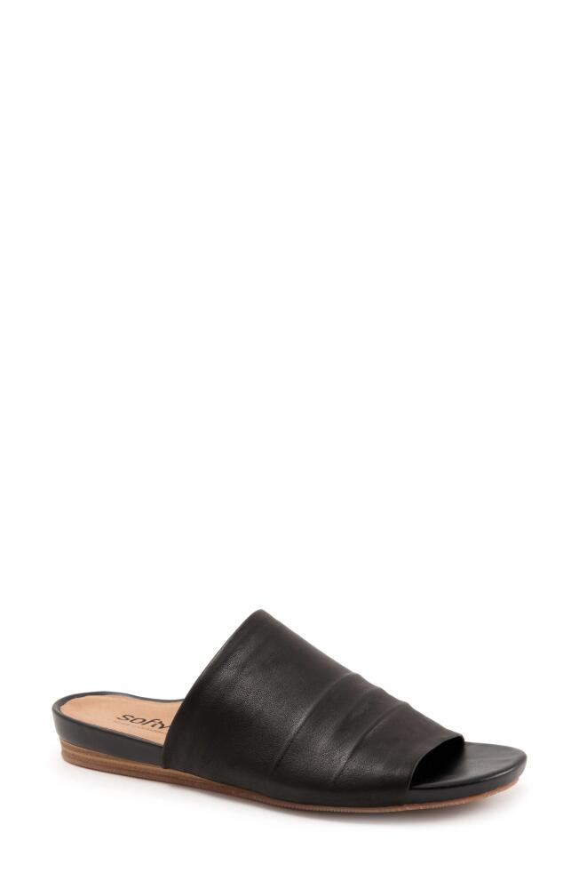 SoftWalk Camano Slide Sandal in Black Cover