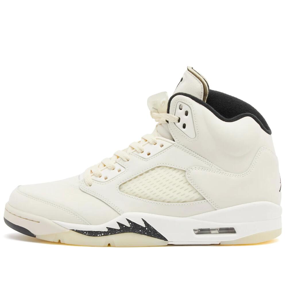 Air Jordan Men's 5 RETRO SE Sneakers in Sail/Brown/Coconut Milk Cover