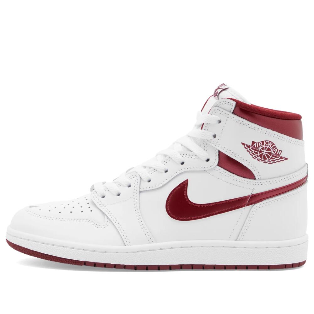 Air Jordan 1 High 85 Sneakers in Team Red/White Cover