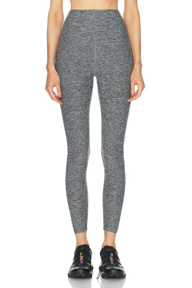 YEAR OF OURS Sculpt 7/8 Legging in Grey Cover