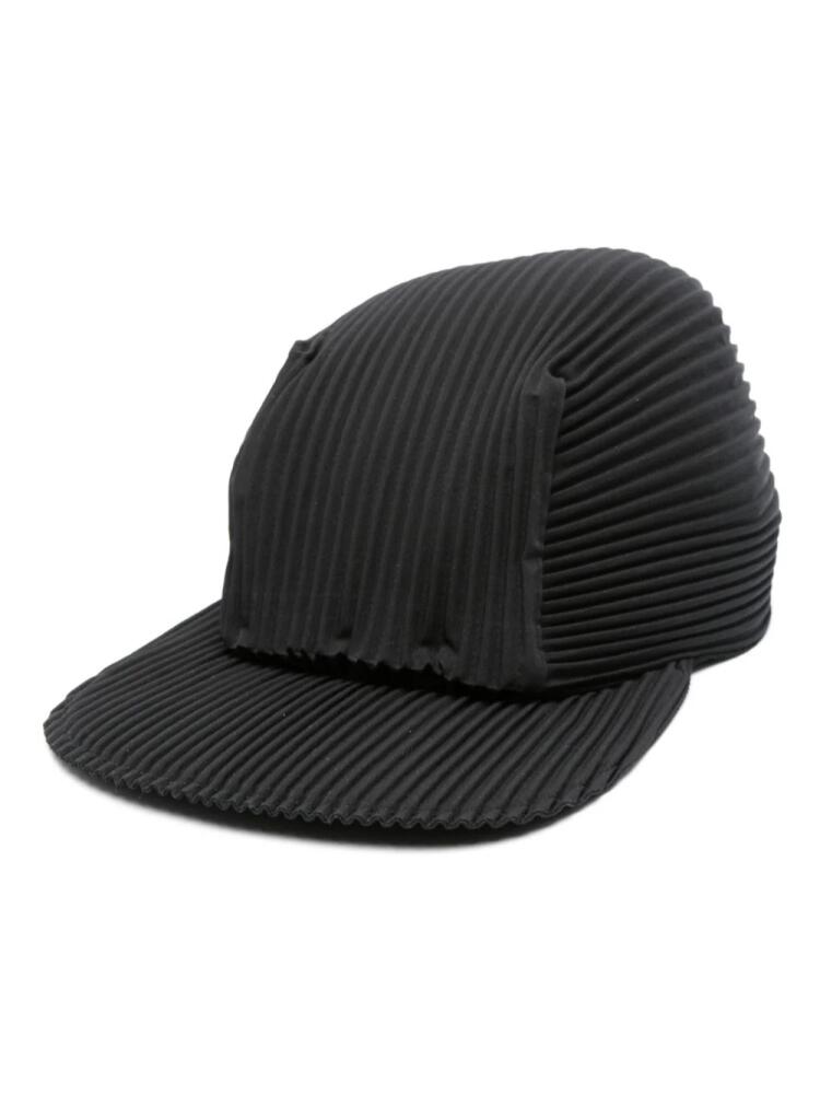 Homme Plissé Issey Miyake plissé-effect baseball cap - Black Cover