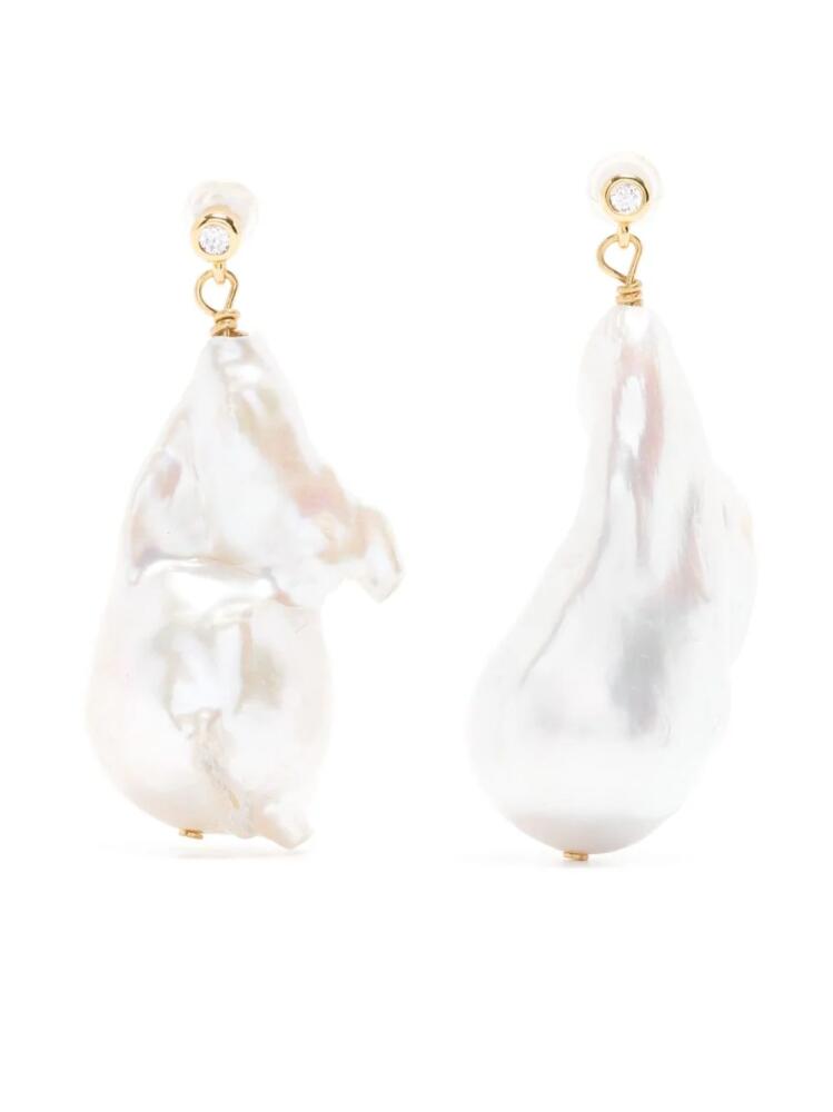 Anni Lu baroque-pearl drop earrings - Gold Cover