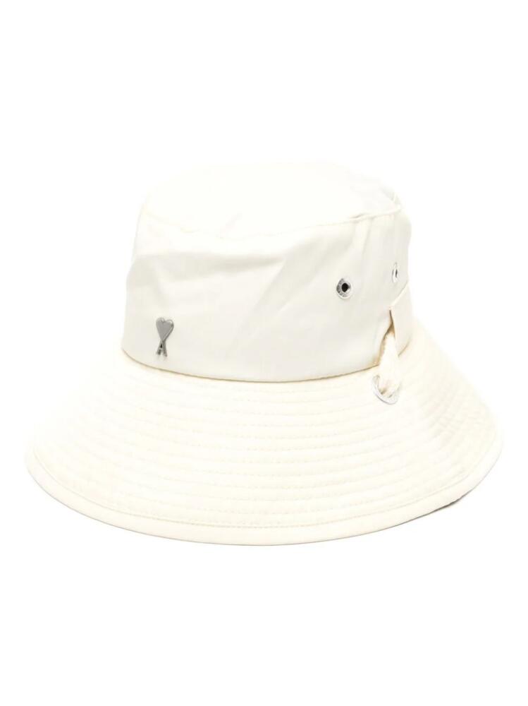 AMI Paris Ami de Coeur logo-plaque bucket hat - Neutrals Cover