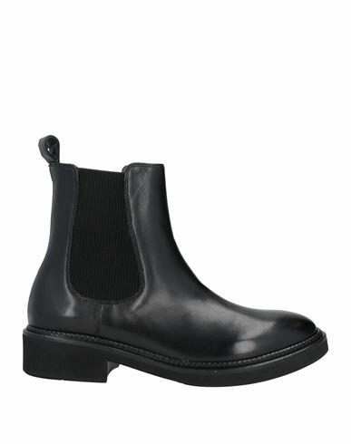 Calpierre Woman Ankle boots Black Leather Cover