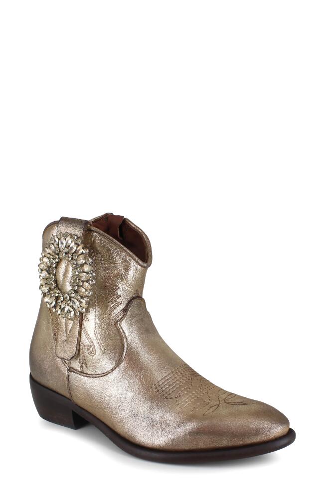 ZIGI Helisent Western Boot in Gold Leather Cover