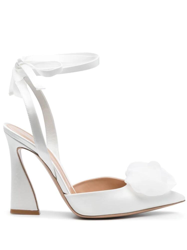 Gianvito Rossi flower-detailing pointed-toe pumps - White Cover