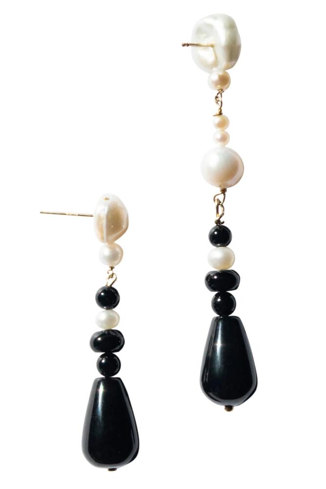 seree Chess Pearl black agate earrings Cover