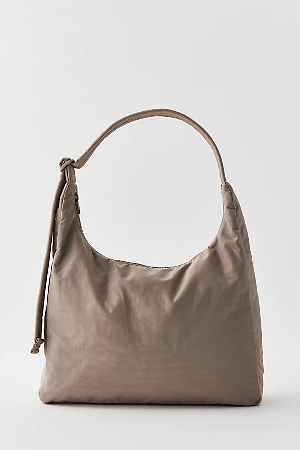 BAGGU Nylon Shoulder Bag in Dove Cover