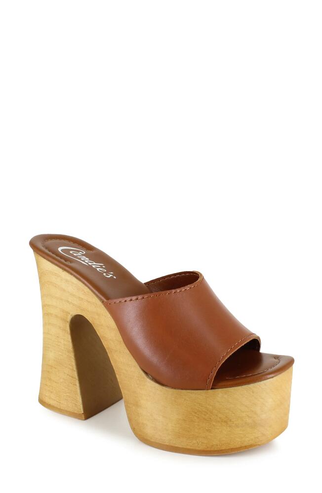 Candie's Mia Platform Slide Sandal in Tan Cover