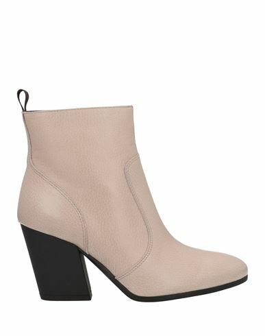 Hogan Woman Ankle boots Beige Leather Cover