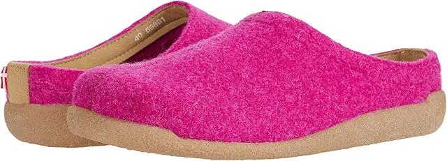 Sanita Lodge Slide (Fuchsia) Shoes Cover