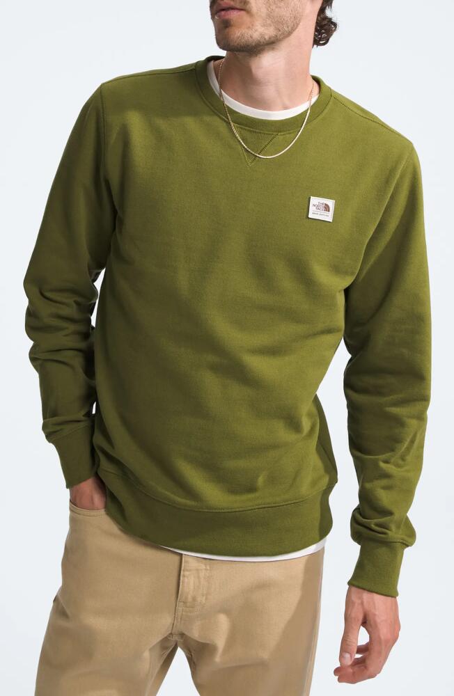 The North Face Heritage Patch Crewneck Sweatshirt in Forest Olive Cover