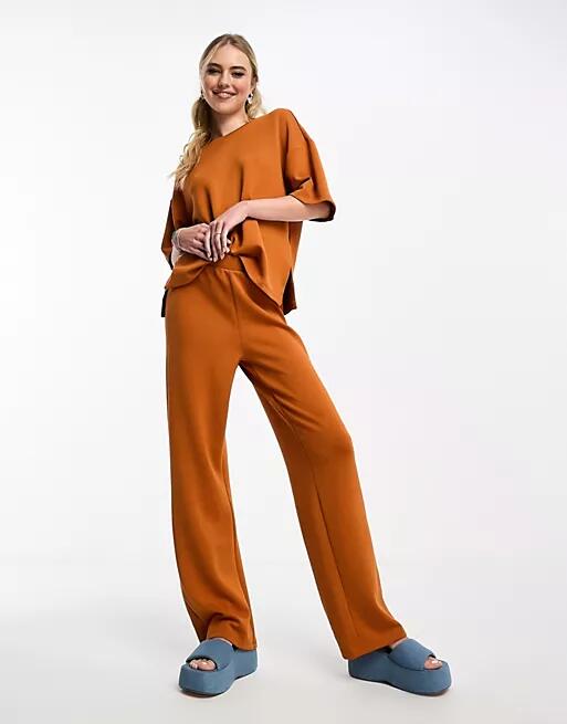 Vero Moda super soft wide leg jersey pants in rust - part of a set-Brown Cover