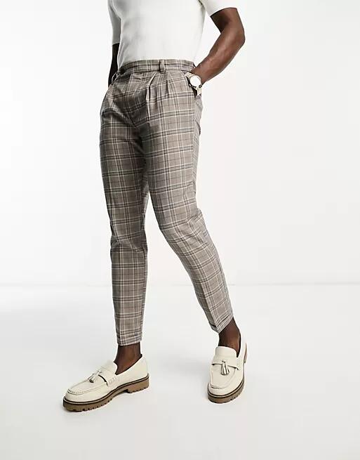 New Look pleat front smart tapered pants in brown plaid Cover