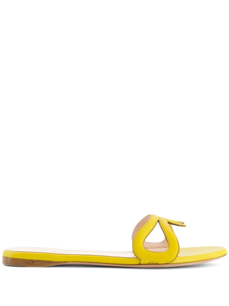 Giambattista Valli round-toe leather slides - Yellow Cover