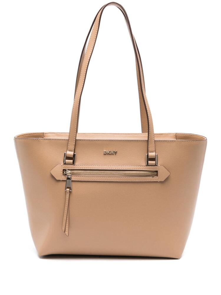 DKNY medium Bryant Ave tote bag - Brown Cover