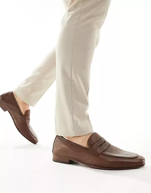 Walk London Capri saddle loafers in brown leather Cover