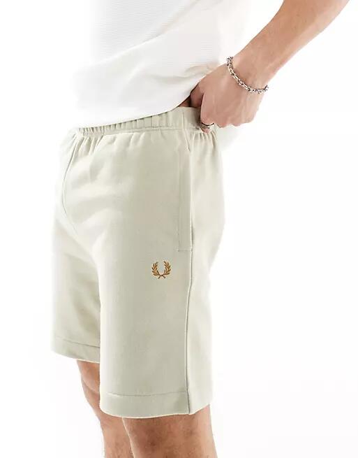 Fred Perry peached sweatshirt fabric shorts in beige-Neutral Cover