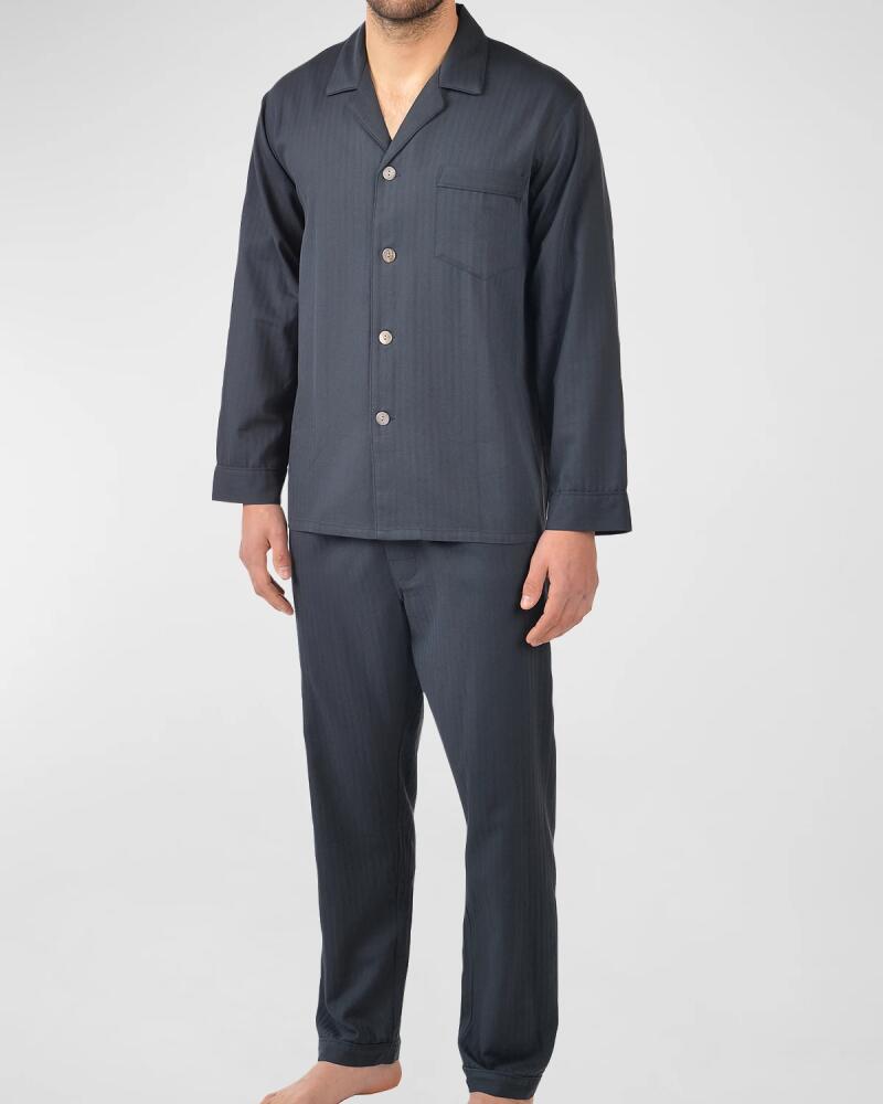 Majestic International Men's Piped Pajama Set Cover